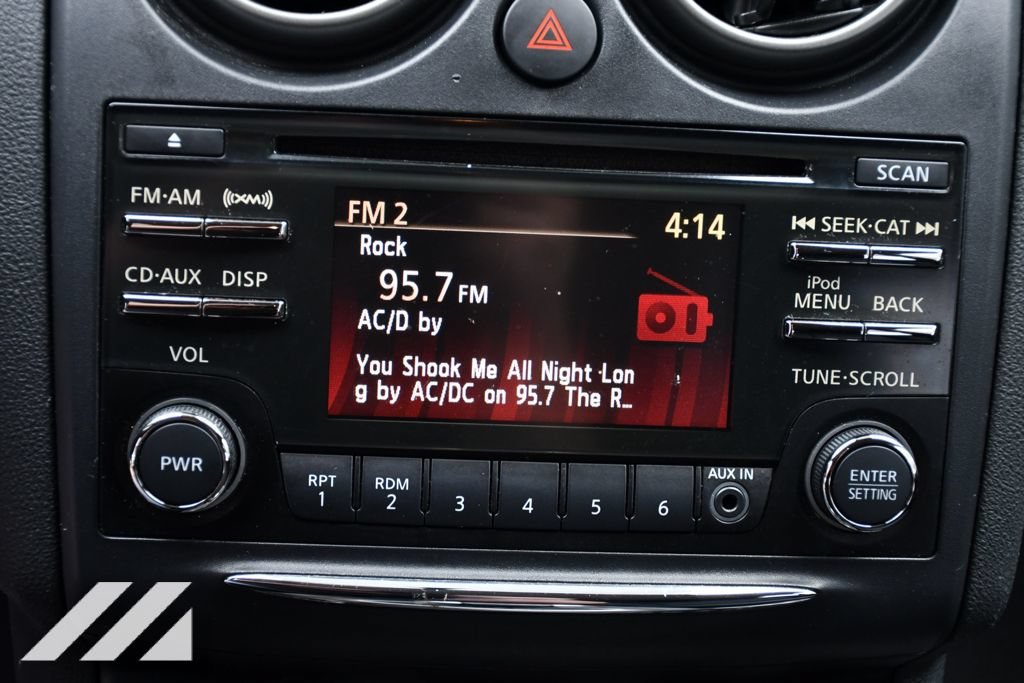 Used 2013 Frosted Steel Metallic Nissan S image 16