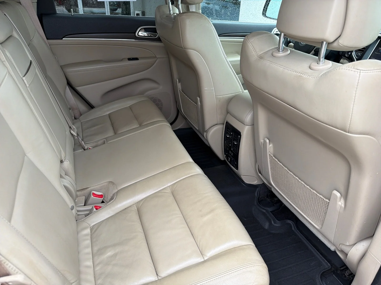 Used 2017 Velvet Red Pearlcoat Jeep Limited image 13