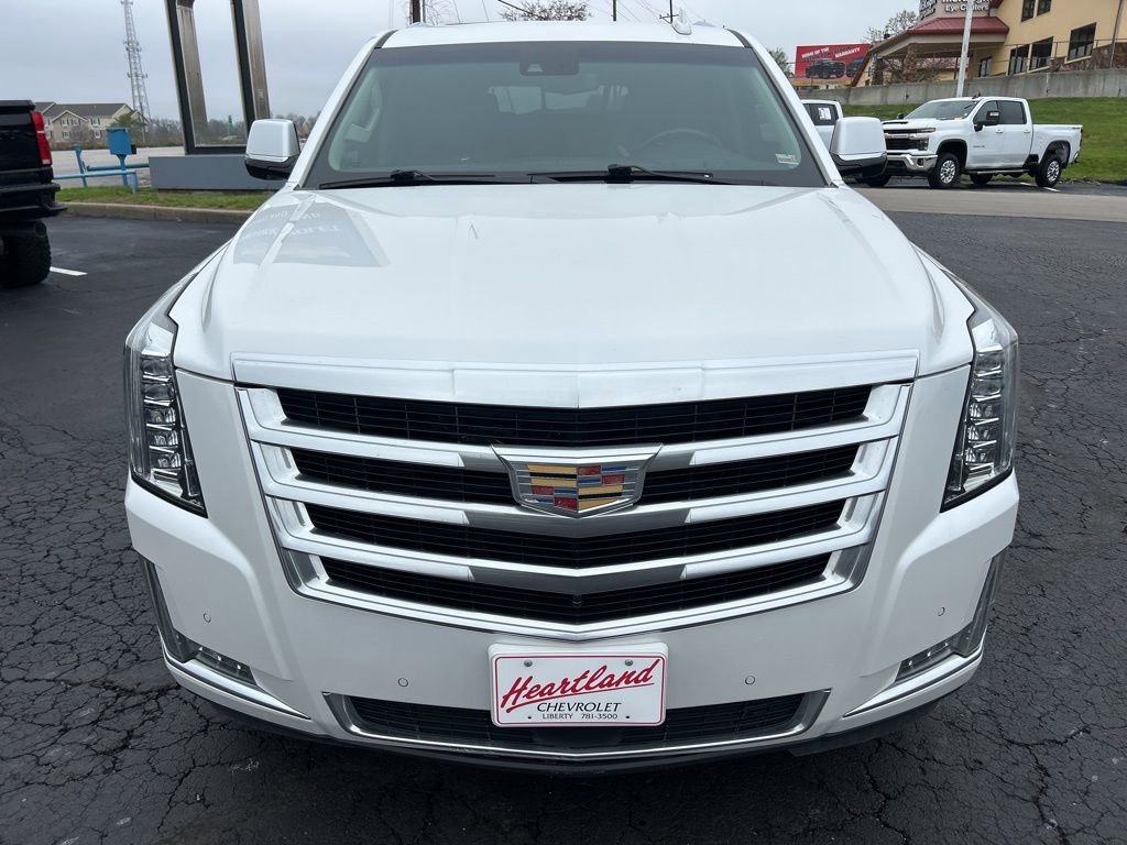 Used 2019 Cadillac Escalade ESV Premium Luxury with VIN 1GYS4JKJXKR105856 for sale in Kansas City