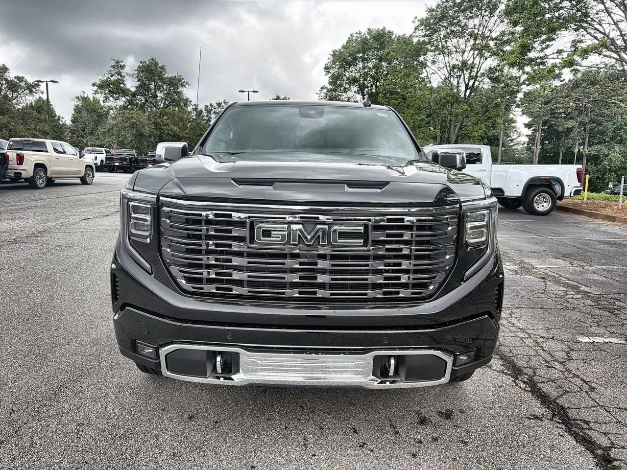 New 2026 Onyx Black GMC Denali Ultimate image 3