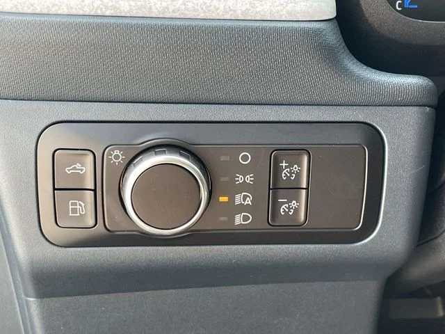 New 2026 White Ford XLT image 25