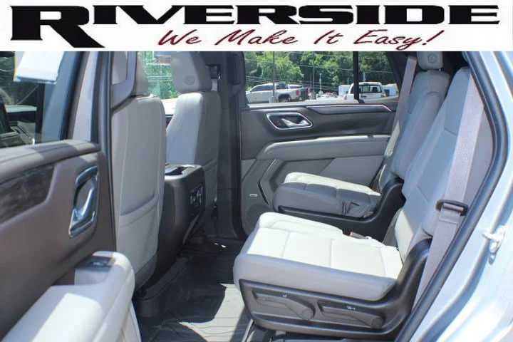 Used 2024 Sterling Gray Metallic Chevrolet LT image 15