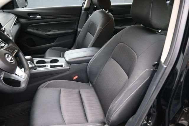 Used 2025 Black Nissan 2.5 SV image 19