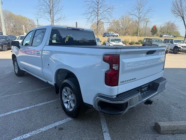 Used 2021 White Chevrolet LT image 4