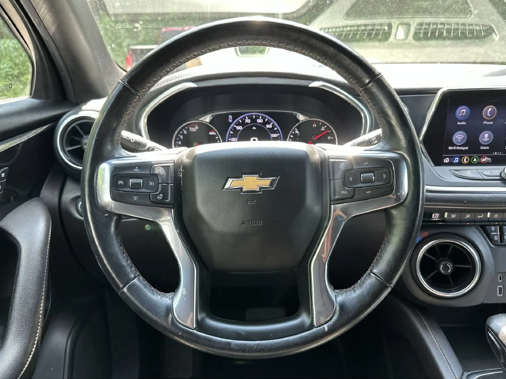 Used 2022 Gray Chevrolet Premier image 11