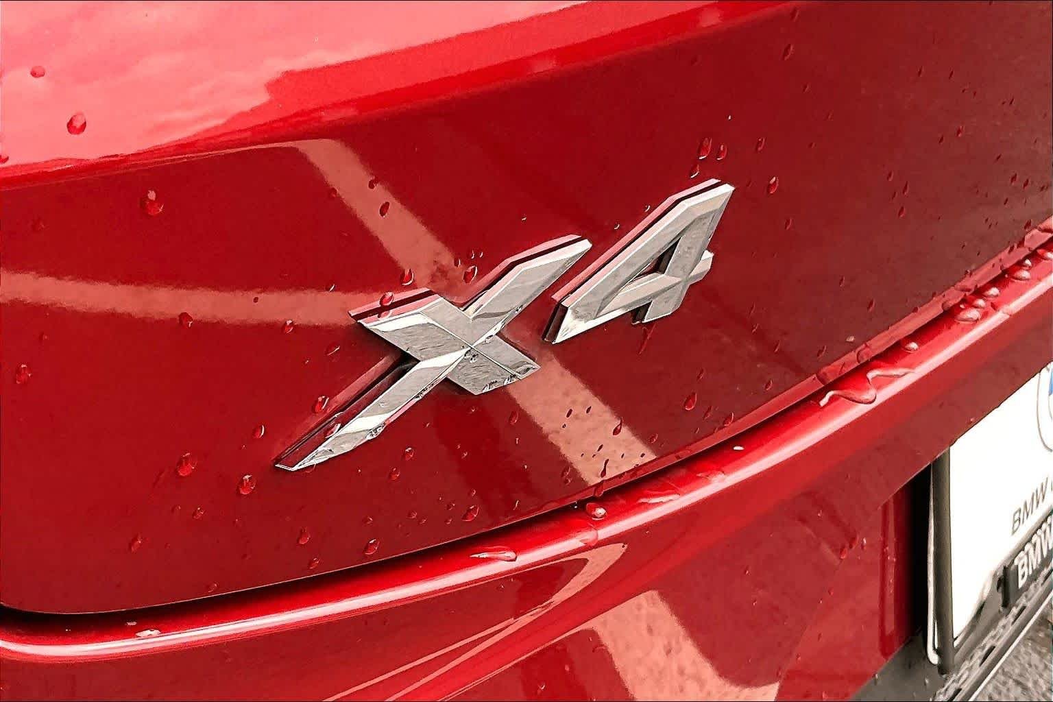 Used 2019 Flamenco Red Metallic BMW xDrive30i image 9