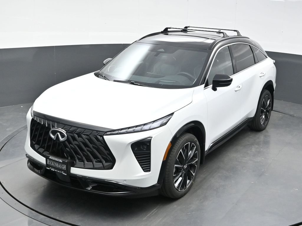 New 2027 2T RAD WHT INFINITI Autograph AWD image 40