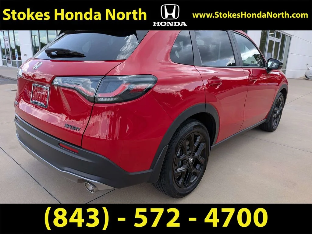 Certified Used 2025  Honda Sport image 2