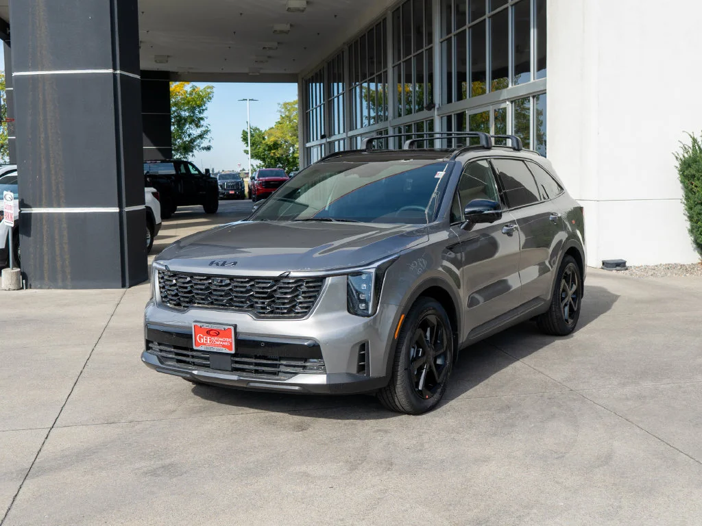 New 2026 Volcanic Sand Kia X-Line SX Prestige AWD image 3