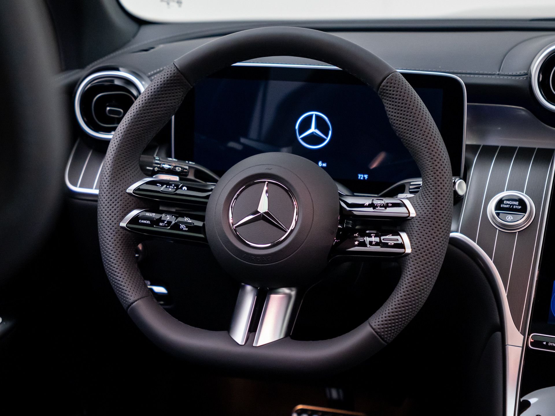 New 2026 Black Mercedes-Benz GLC 300 image 11