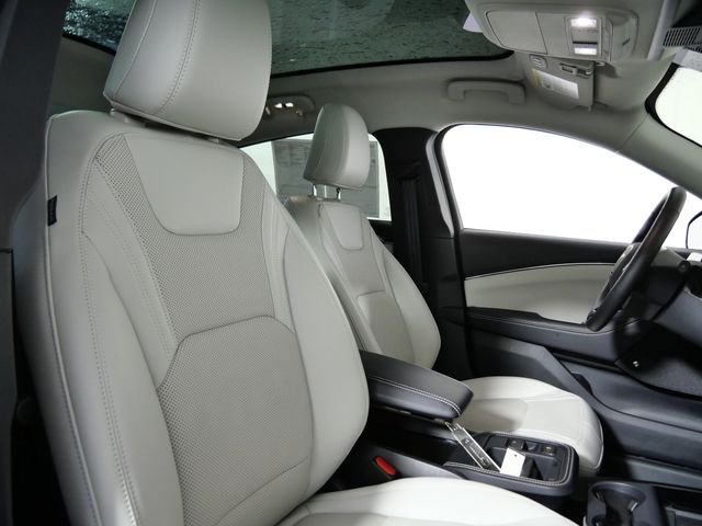 Used 2025 Red Ford Premium image 12