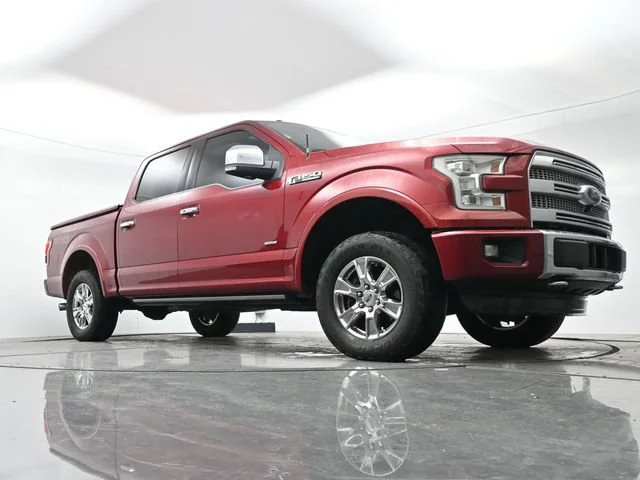 Used 2015 Red Ford XLT image 9