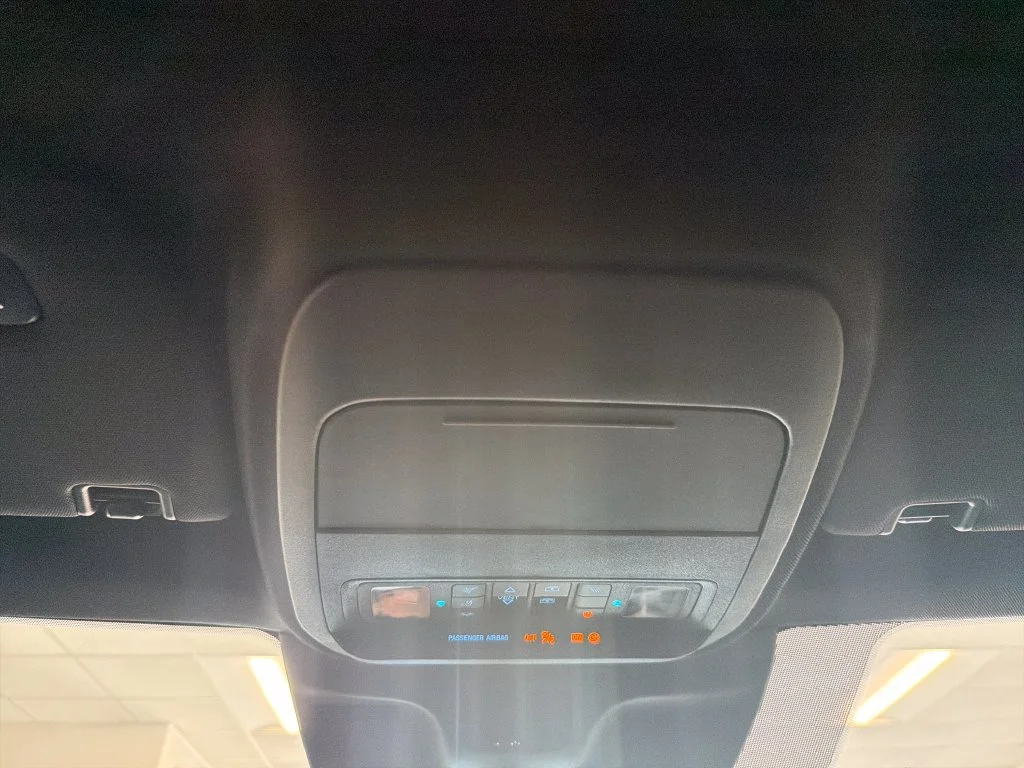 New 2027 Agate Black Metallic Ford Platinum image 18