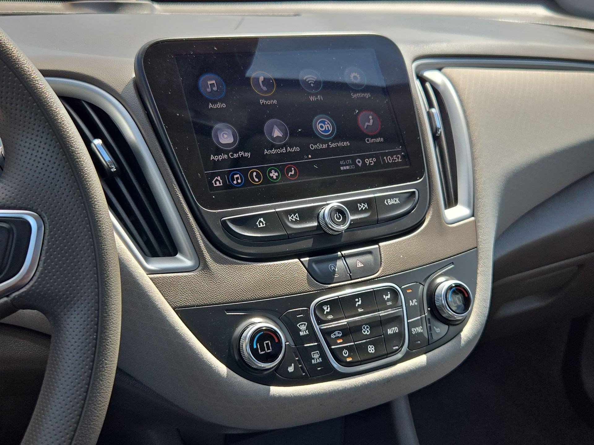 Used 2024 Summit White Chevrolet LT image 22