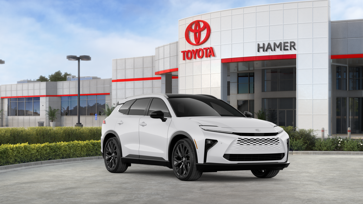 New 2026 Oxygen White Toyota Limited image 46