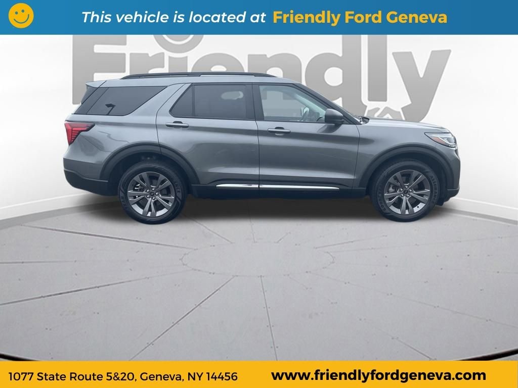 Used 2025 Gray Ford Active image 4