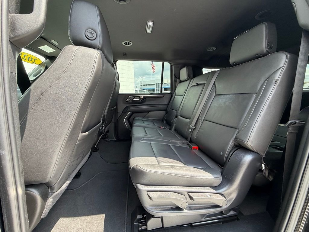 Used 2025 Black Chevrolet LT image 23