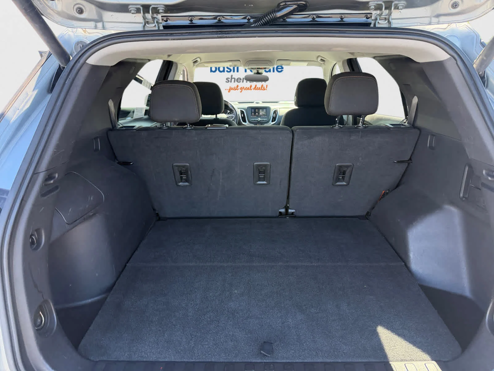 Used 2023 Sterling Gray Metallic Chevrolet LT image 21