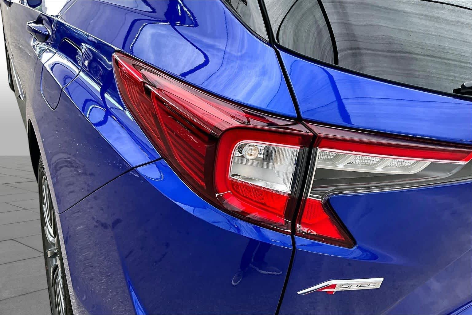Used 2024 Apex Blue Pearl Acura w/A-Spec Advance Package image 29