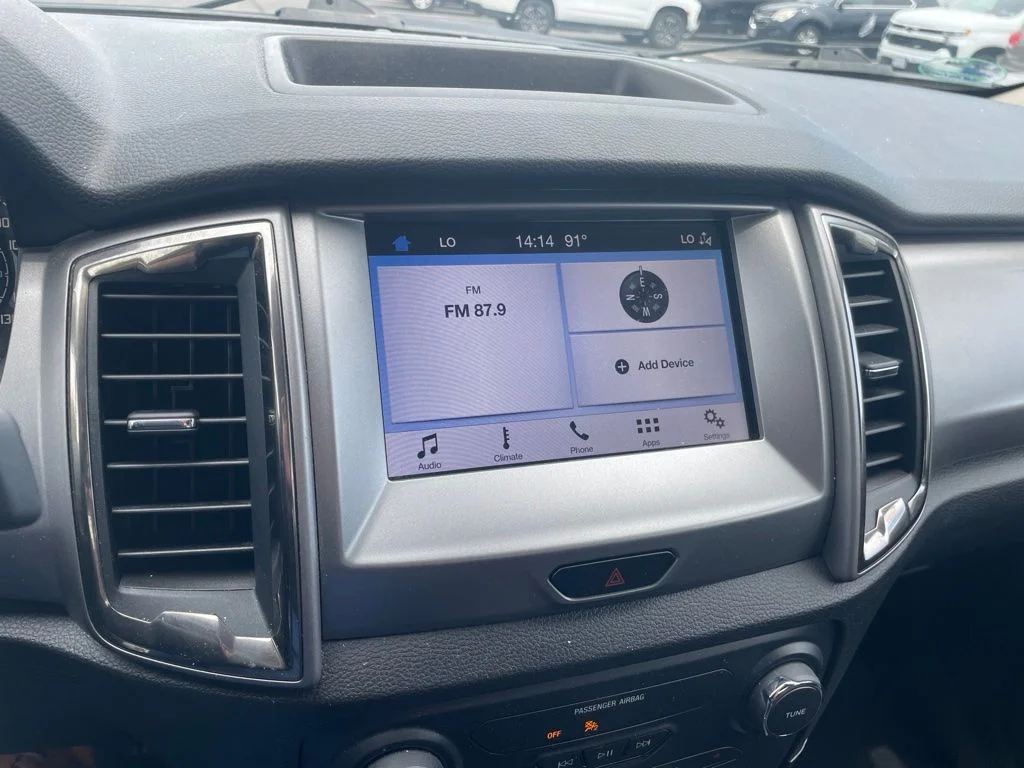 Used 2019 Silver Ford XLT image 11