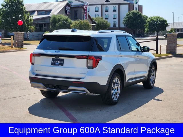 New 2026 Star White Metallic Tri-Coat Ford Platinum™ image 4