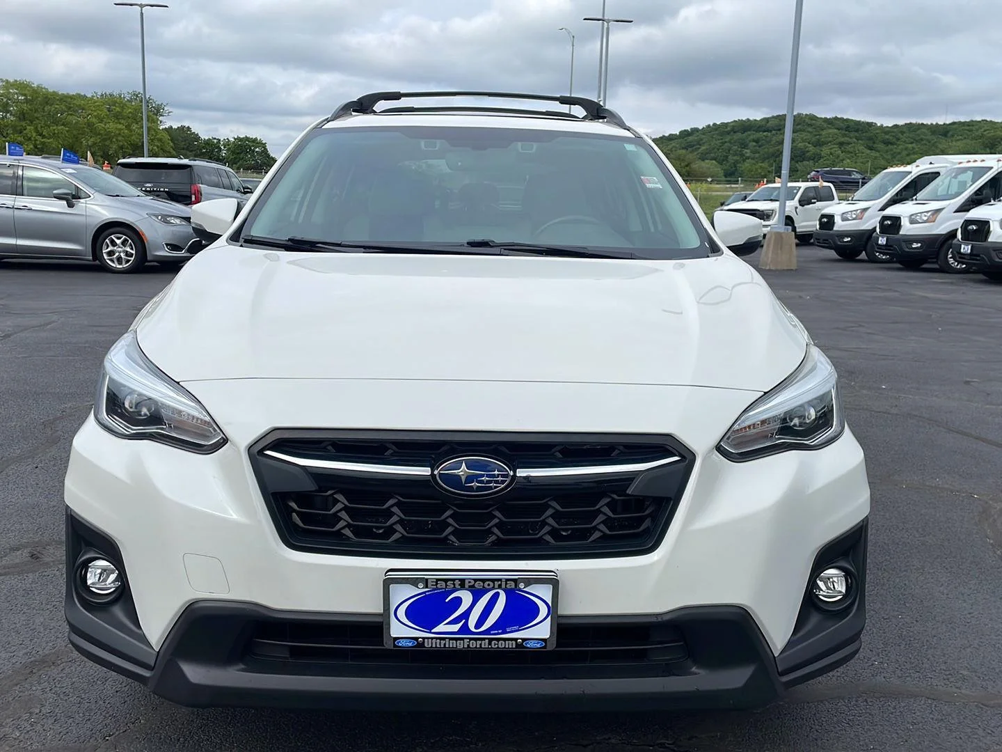 Used 2020 Crystal White Pearl Subaru Limited image 8