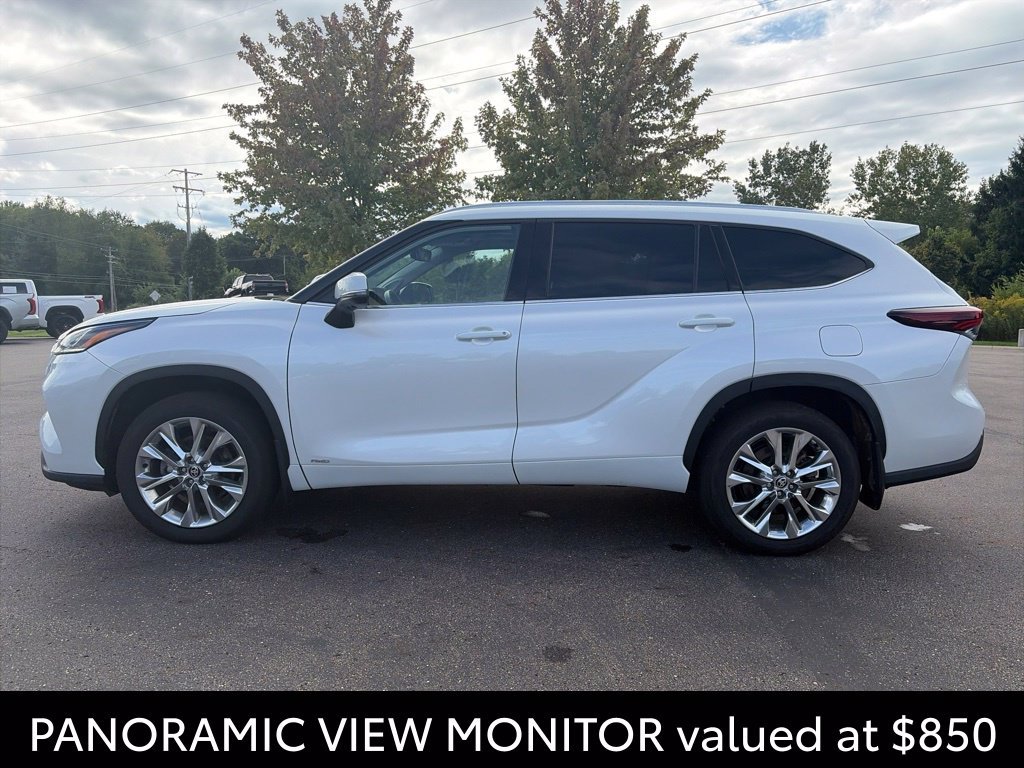 Used 2026 White/off-white Toyota Limited image 3