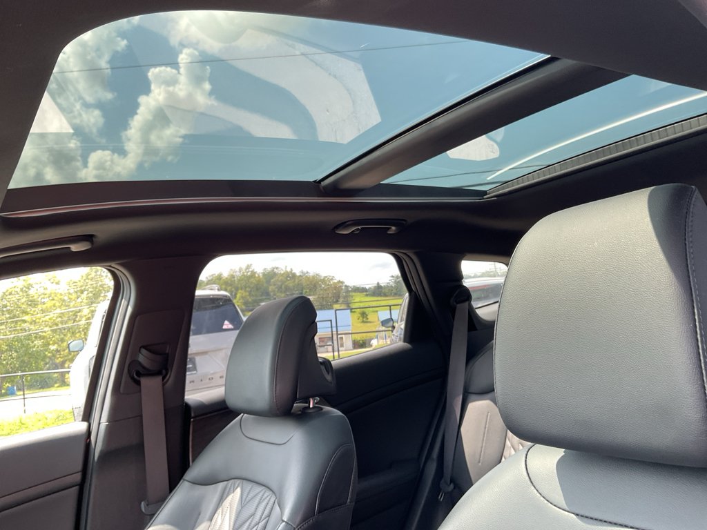 Certified Used 2024 Gravity Gray Kia X-Line image 17