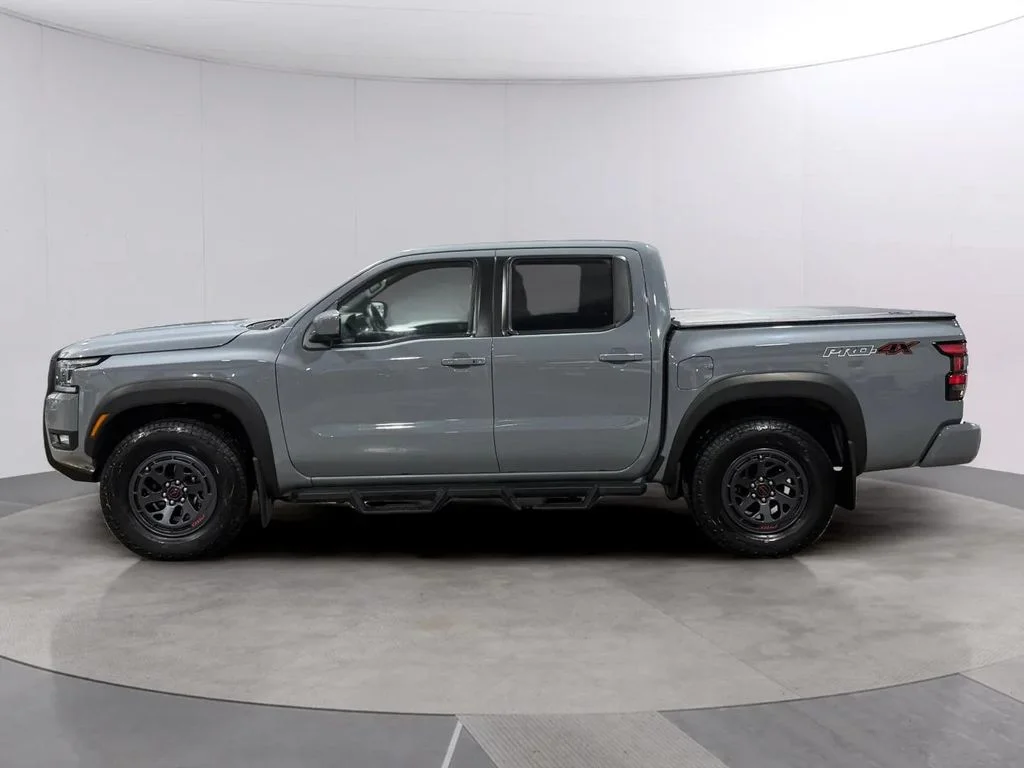 Certified Used 2025 Boulder Gray Pearl Nissan PRO-4X image 7