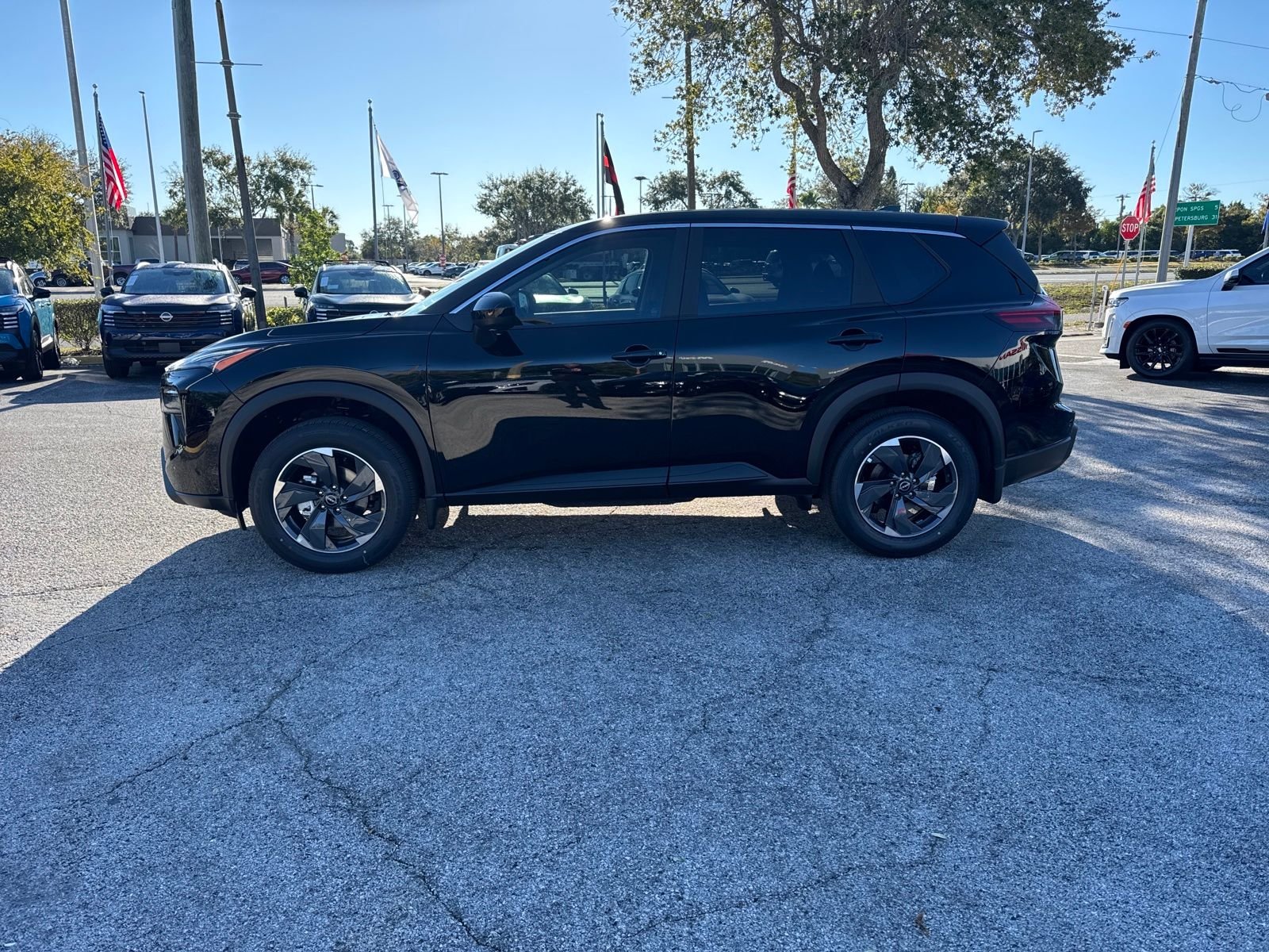 New 2026 Nissan Rogue SV 4D Sport Utility