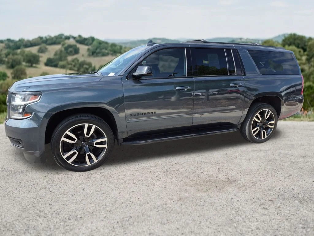 Used 2019 Gray Chevrolet Premier image 4