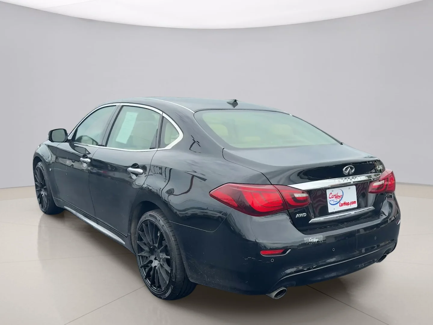 Used 2018 Black INFINITI LEATHER image 7