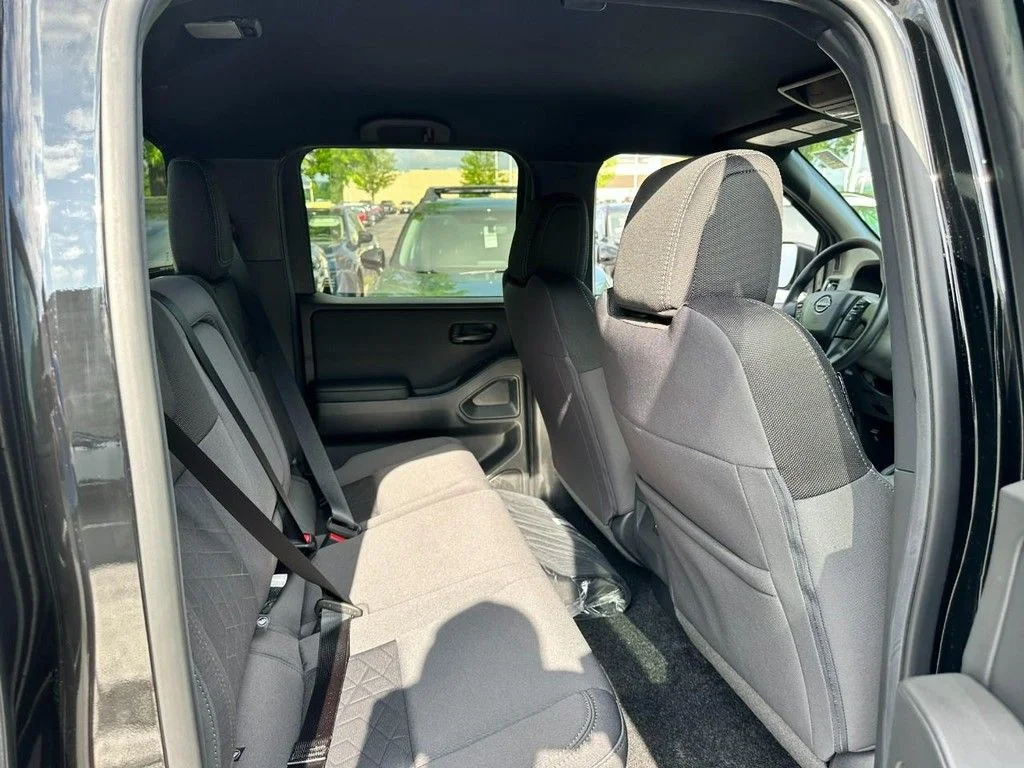 New 2026 Super Black Nissan Crew Cab SV image 4