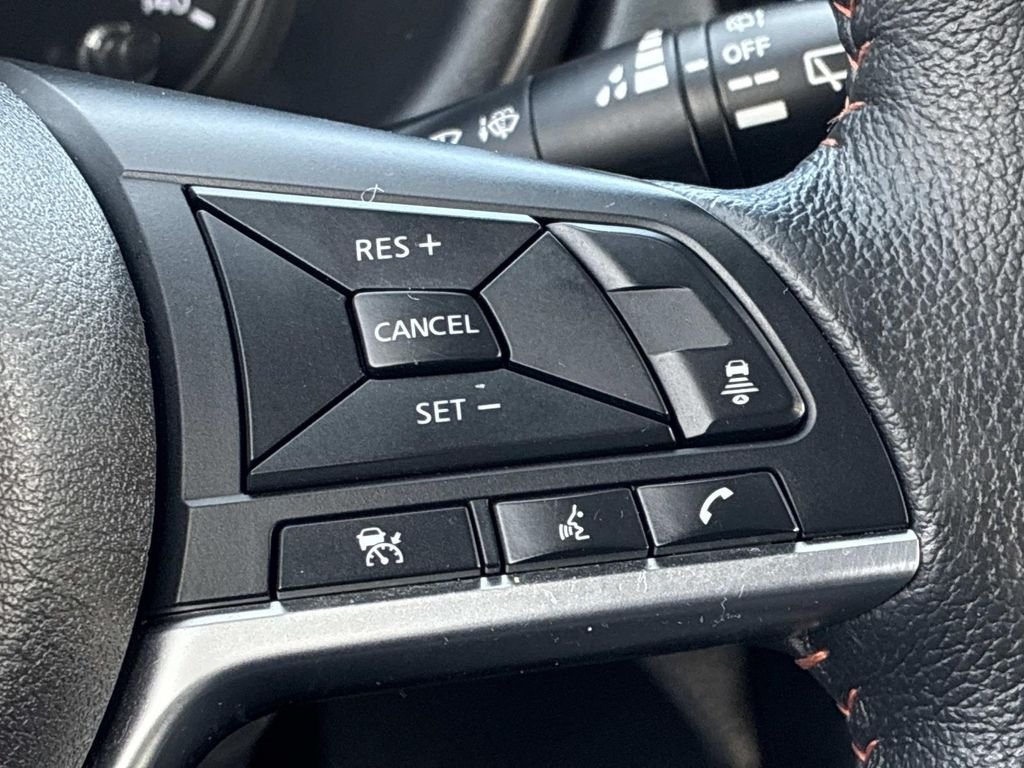 Used 2024 Gray Nissan SR image 27