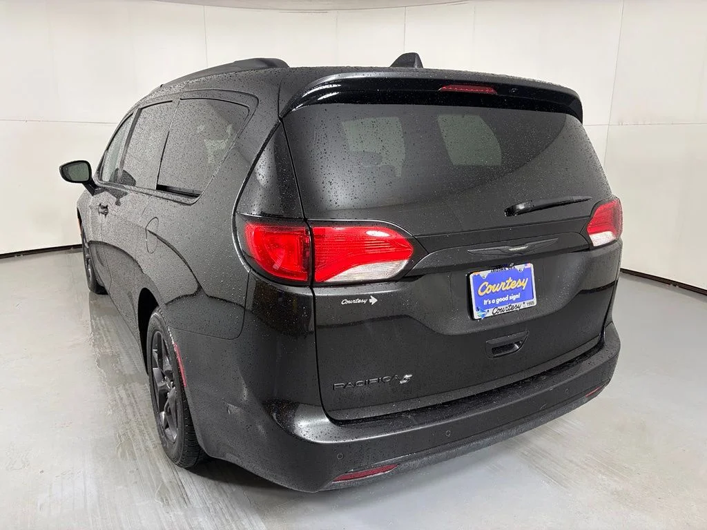 Used 2020 Black Chrysler Touring L Plus image 6