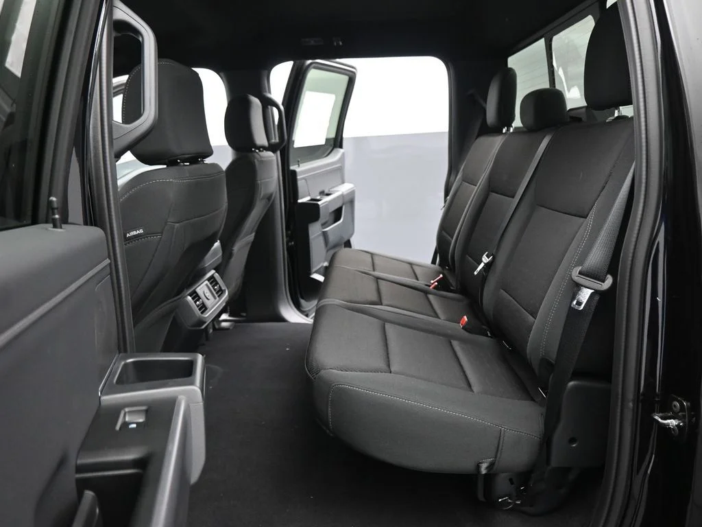 New 2026 Agate Black Metallic Ford XLT image 18