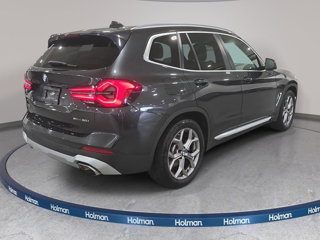 Used 2022 Dark Graphite Metallic BMW sDrive30i image 6