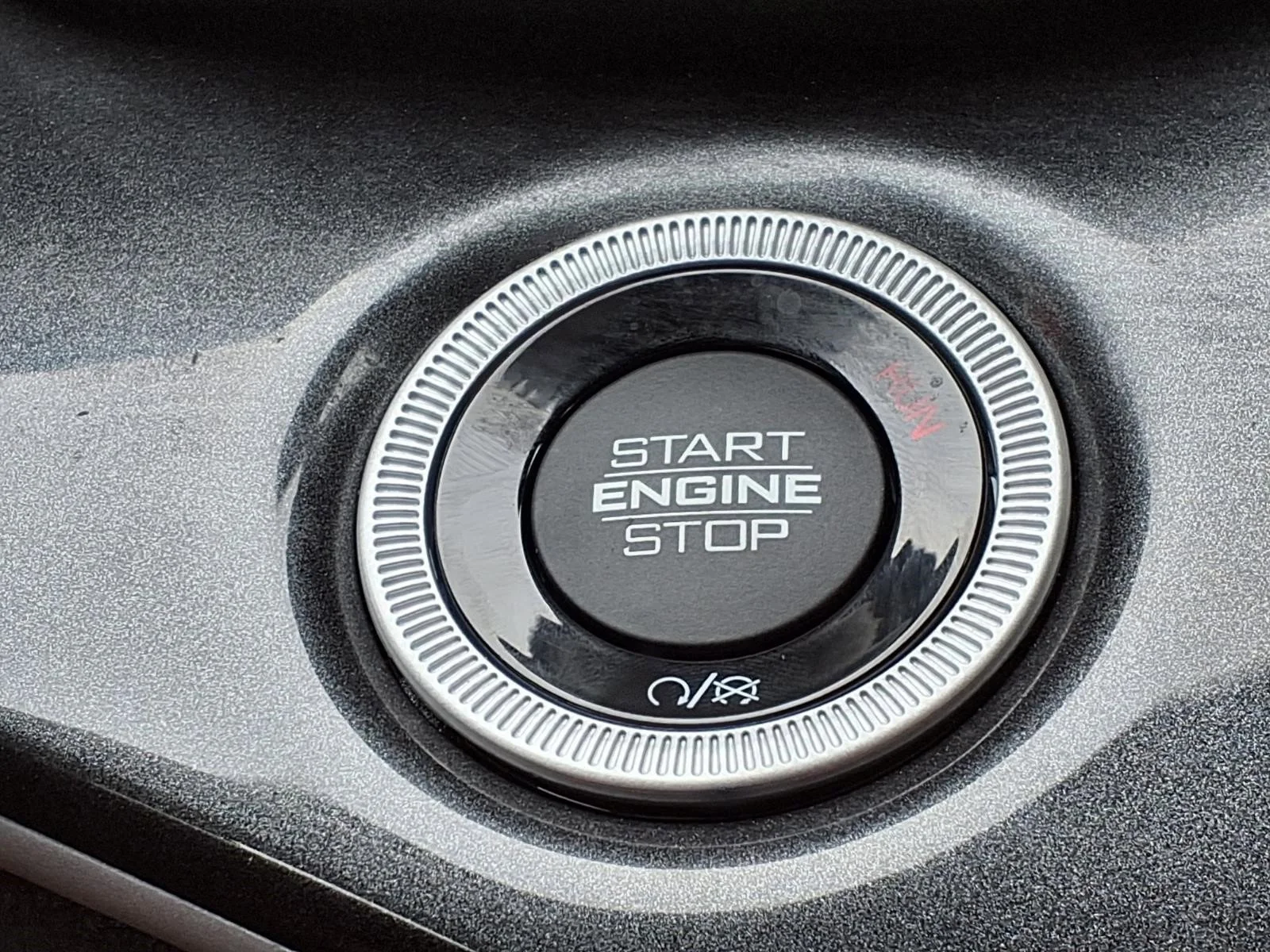 Used 2023 Diamond Black Crystal Pearlcoat Jeep Altitude image 15