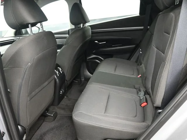 Used 2022 Silver Hyundai Blue image 18
