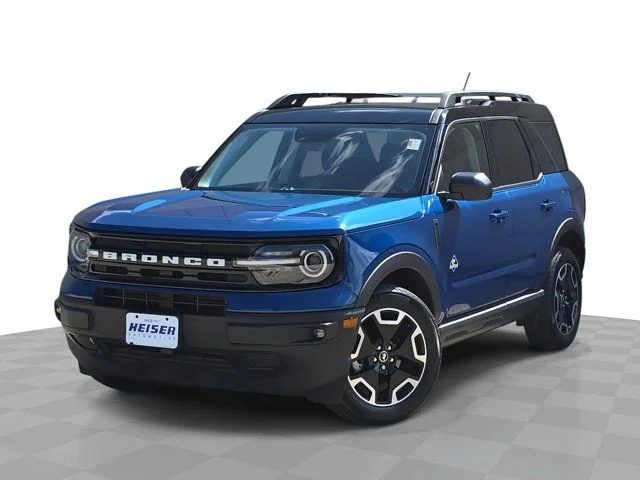 Used 2024 Blue Ford Outer Banks image 1