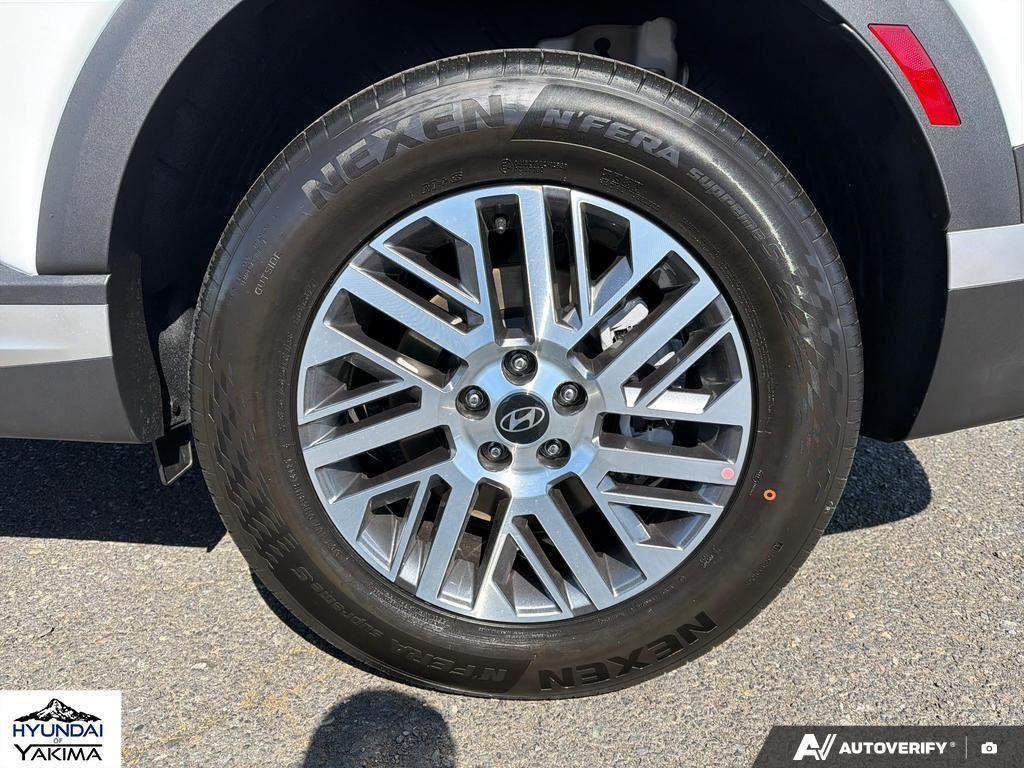 New 2026 Creamy White Pearl Hyundai SEL Premium AWD image 6
