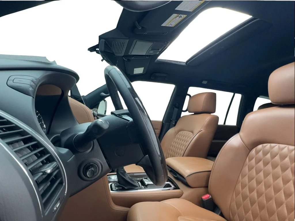 Used 2022 Black INFINITI Sensory image 17
