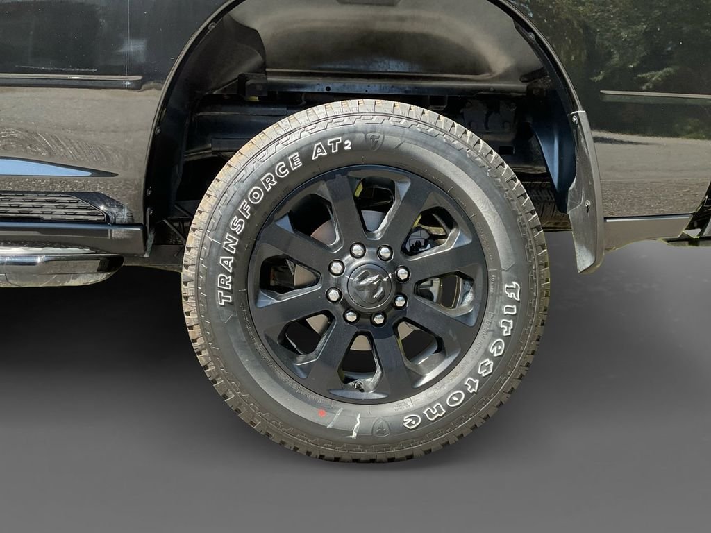 New 2026 Diamond Black Crystal Pearl-Coat Exterior Paint RAM Big Horn image 10