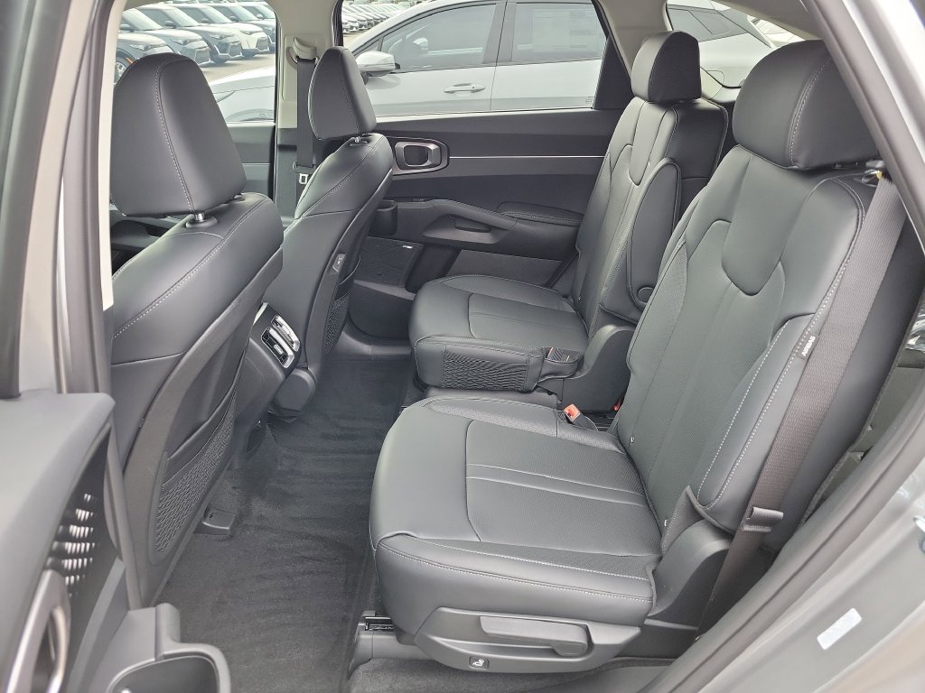 New 2026 Steel Gray Kia EX image 16