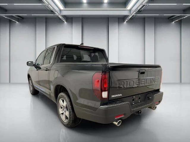 New 2026 Crystal Black Pearl Honda RTL image 3