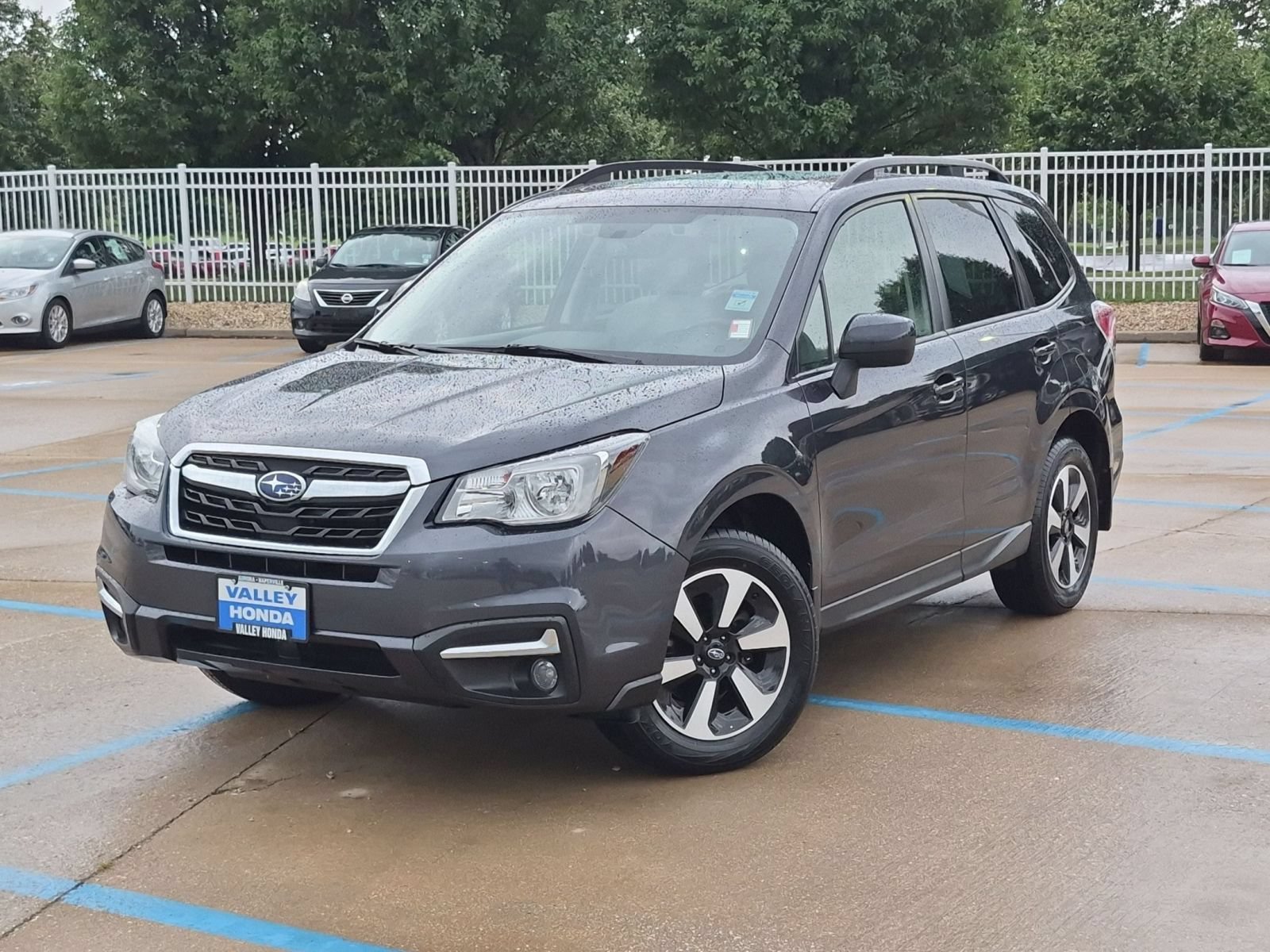 Used 2018 Dark Gray Metallic Subaru 2.5i Premium AWD image 2
