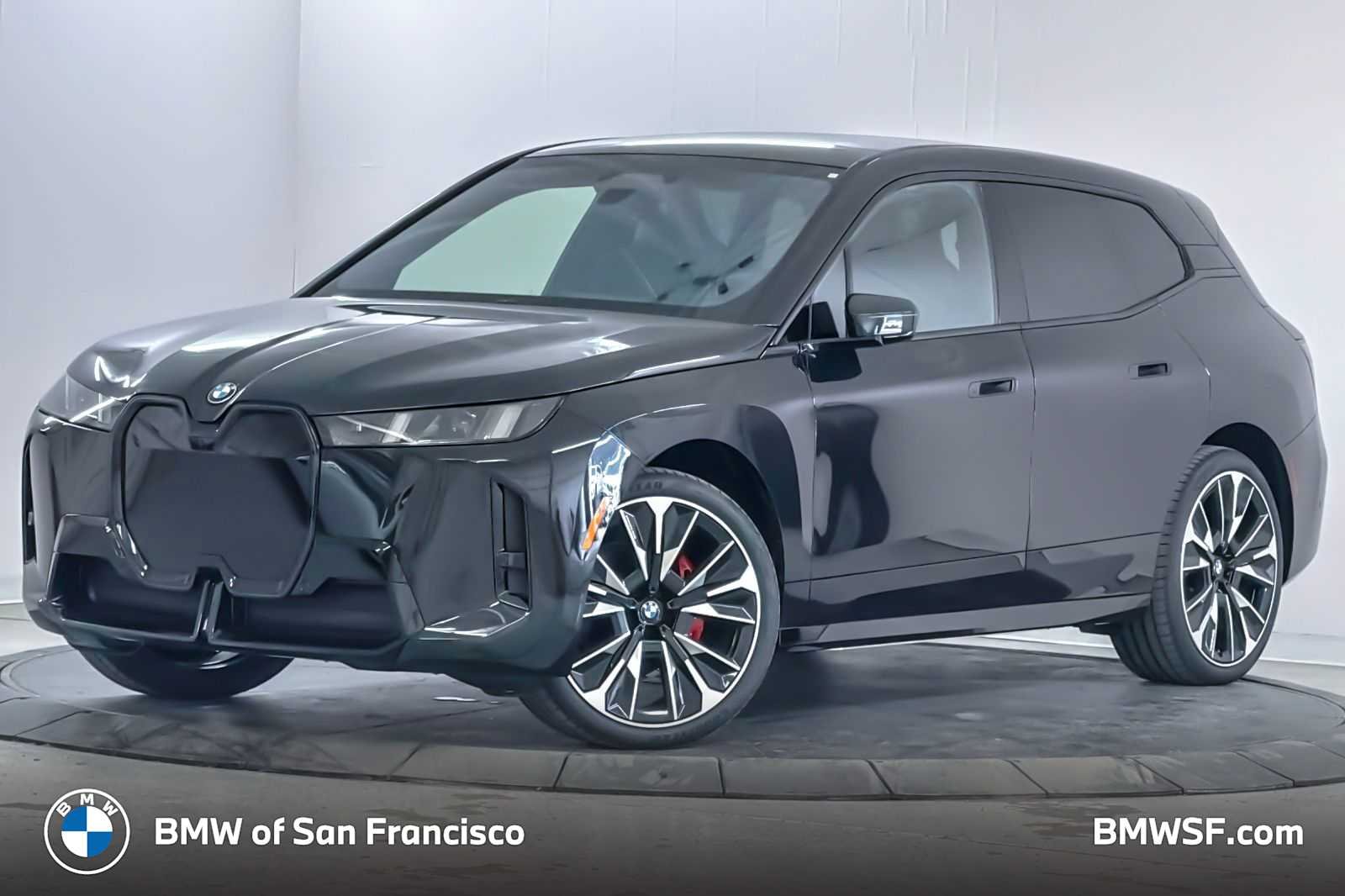 2026 BMW iX xDrive60's photo