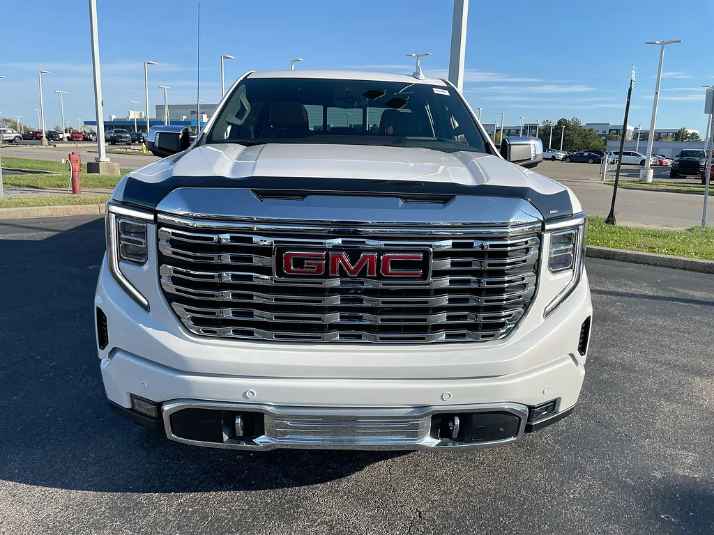 Used 2022 SUMMIT WHITE GMC Denali image 32