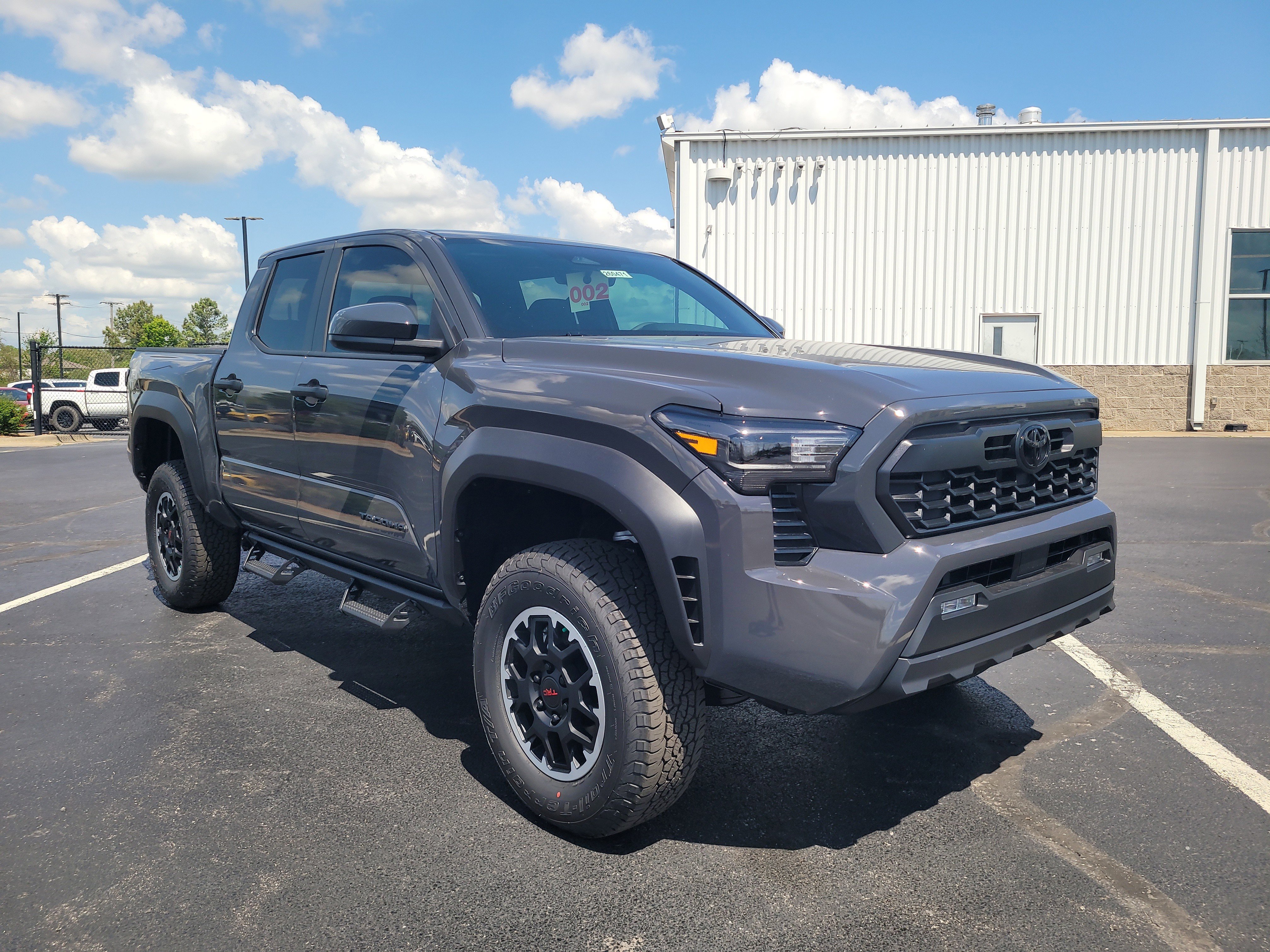 View vehicle photo 3