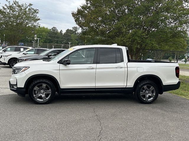 Used 2024 White Honda TrailSport image 5